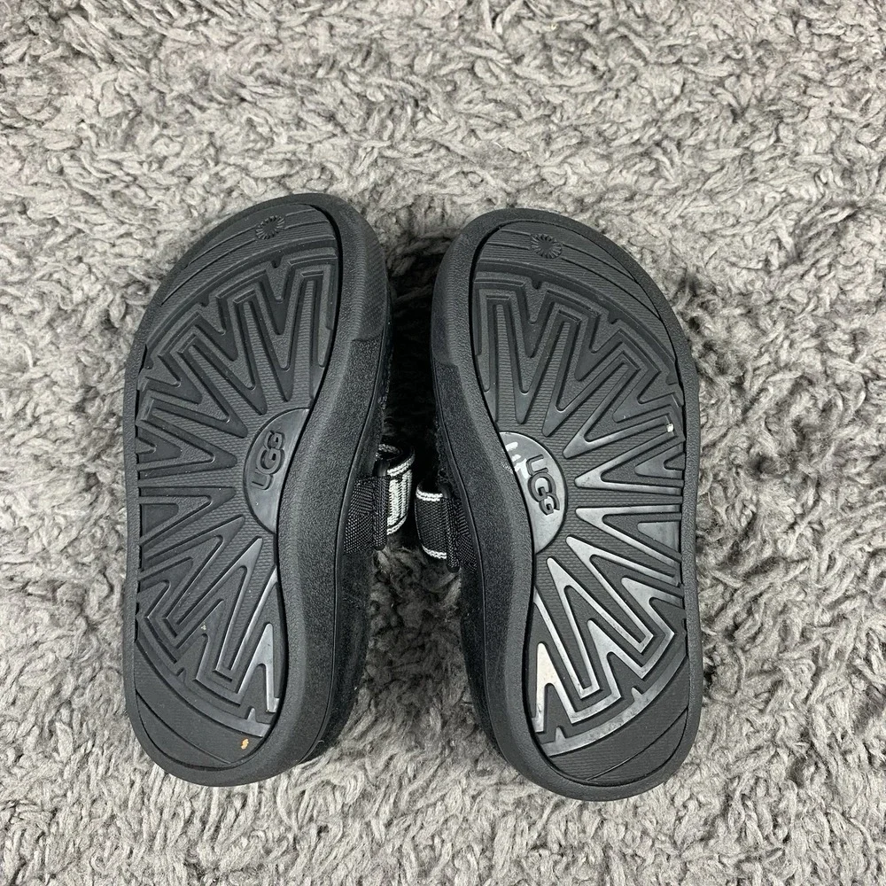 UGG Rennon Black Suede Mesh Girls Toddler Mary Jane Shoes Size 7